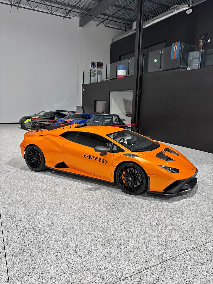 Lamborghini Huracán STO — Orange